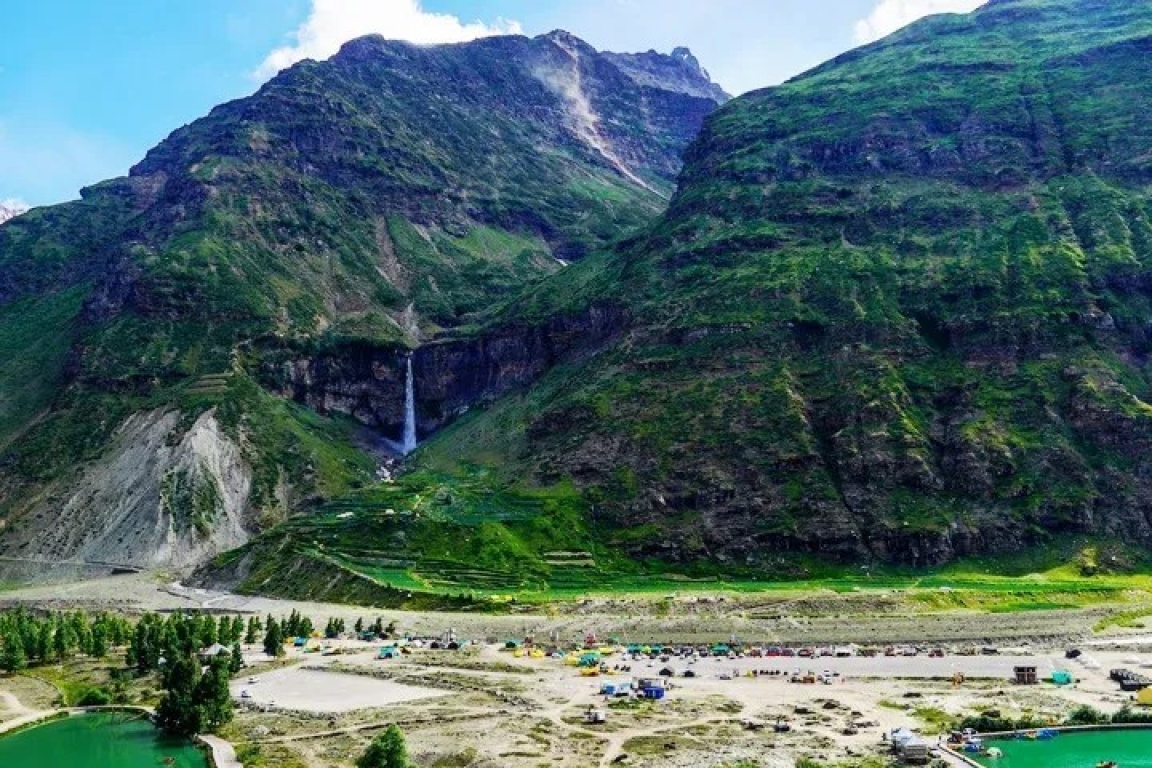 Manali tour package with Sissu and Kasol