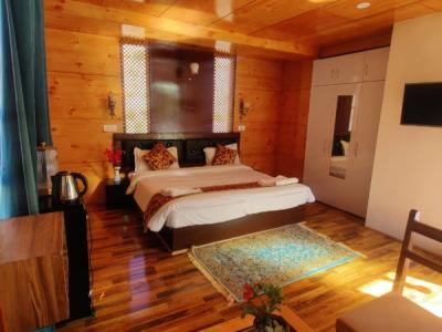 Penthouse Room