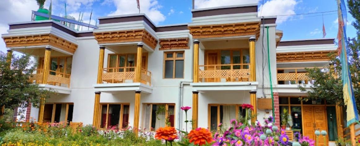 Organic Boutique Hunder, Organic Boutique Hotel and Camp in Nubra Valley