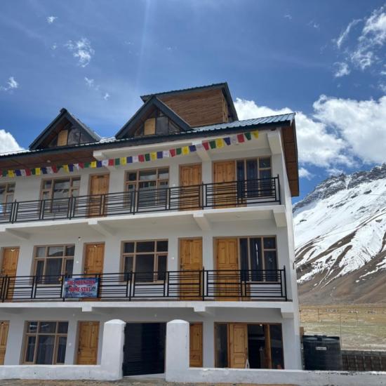 The Mountain Home Stay