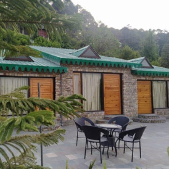 Sunita Himalayan Paradise Kausani