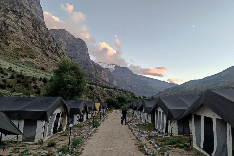 Lahaul Camps & Cottages