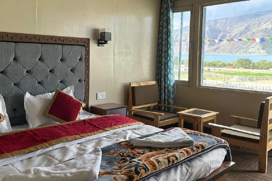 The Barley Cabins Pangong Merak