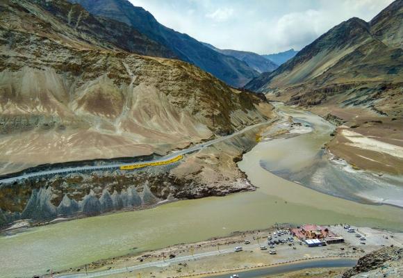 Srinagar to Ladakh with Chandigarh Drop