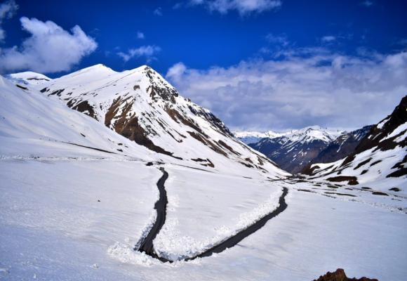 Manali Jispa Dharamshala Amritsar Tour Package