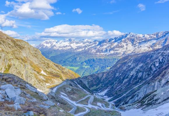 Manali Group Tour Package