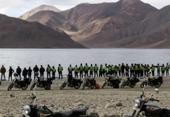 Manali Ladakh Srinagar bike expedition 2026